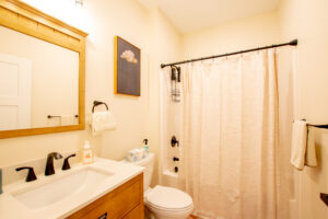 4745 Maplewood Dr. (7)